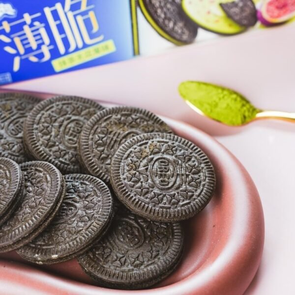 c0e3ef8d7a3e688e2b9c34001a71f627_757x757.jpg Crispy Sandwich Biscuits – Matcha & Fig Flavour, 95g